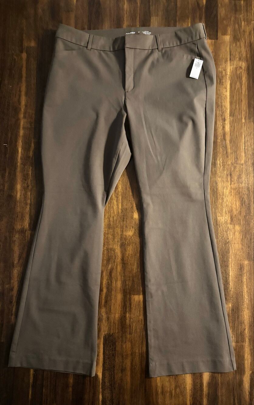 Old Navy Women’s 18 Pixie Flare Pants 38 x 31 High Rise Cotton Stretch Trouser